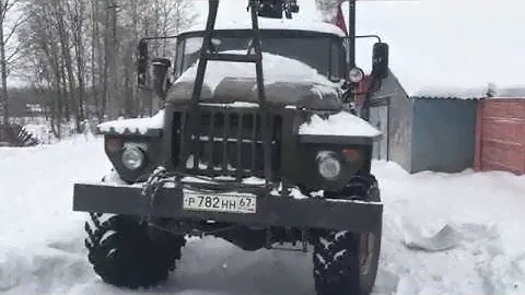 Урал 5557 - тормозная система и Урал 4320 на кразовской резине.