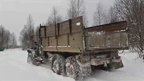 В лесу подо Ржевом 2. ЗИЛ 157 и ГАЗ 66