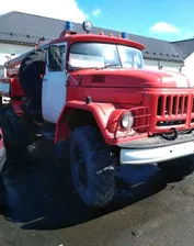 Пожарный автомобиль на шасси ЗИЛ 131